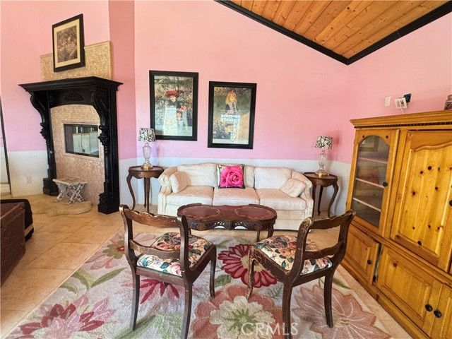 1164 Nadelhorn, Lake Arrowhead, CA 92352