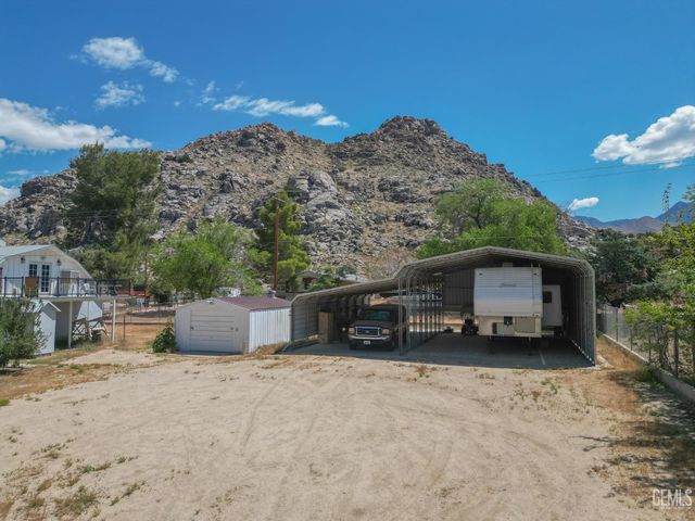 8212 Rocky Hill Road, Onyx, CA 93255