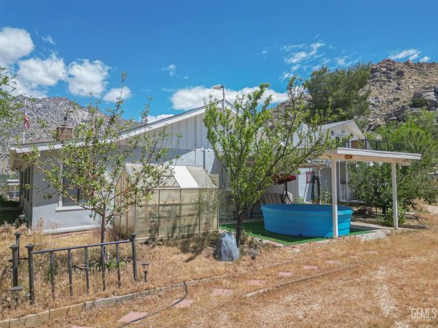 8212 Rocky Hill Road, Onyx, CA 93255