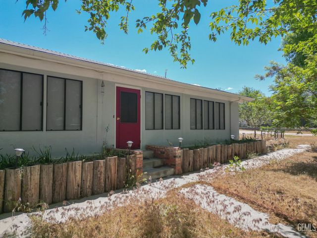 8212 Rocky Hill Road, Onyx, CA 93255