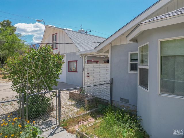 8212 Rocky Hill Road, Onyx, CA 93255