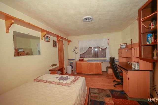 8212 Rocky Hill Road, Onyx, CA 93255