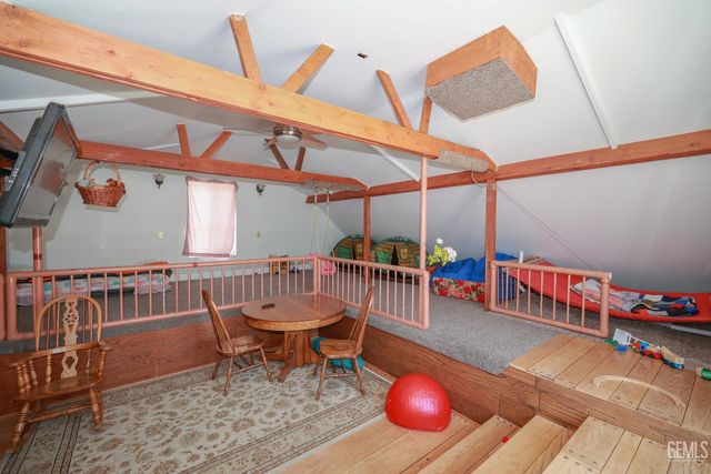 8212 Rocky Hill Road, Onyx, CA 93255