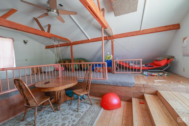 8212 Rocky Hill Road, Onyx, CA 93255