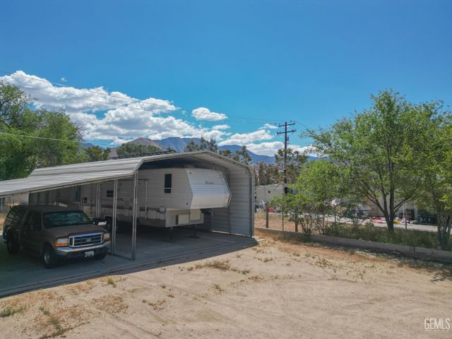 8212 Rocky Hill Road, Onyx, CA 93255