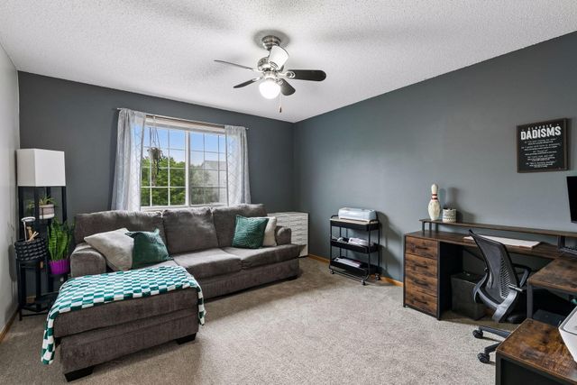 1853 Pintail Avenue, Shakopee, MN 55379