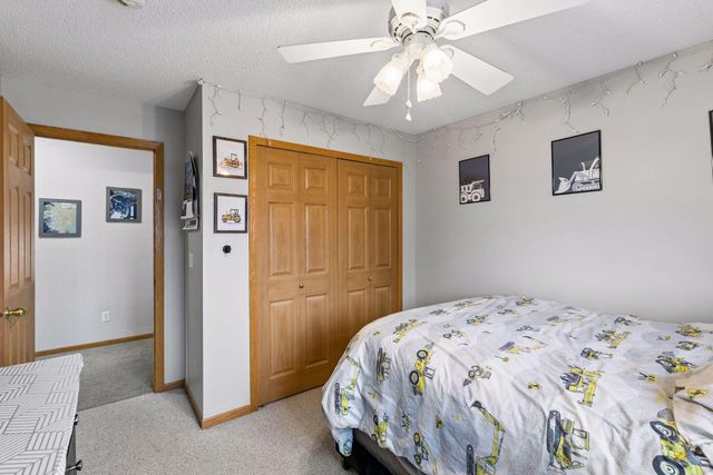 1853 Pintail Avenue, Shakopee, MN 55379
