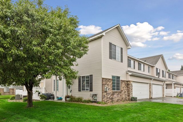1853 Pintail Avenue, Shakopee, MN 55379