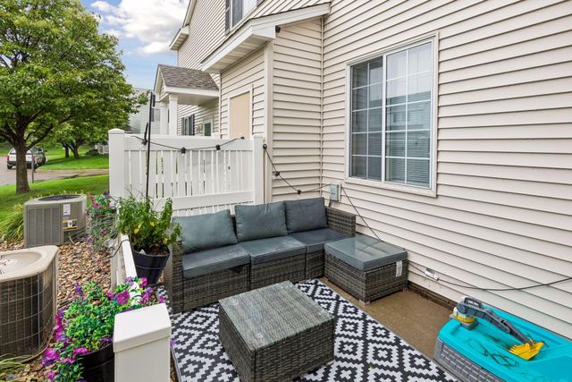 1853 Pintail Avenue, Shakopee, MN 55379