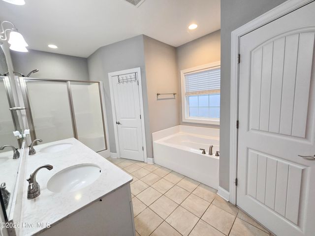 412 Moss Springs Drive, Swansboro, NC 28584