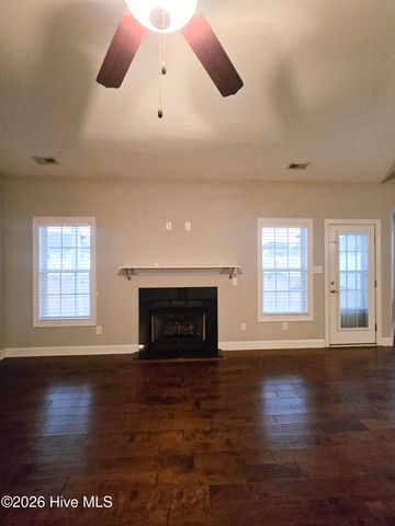 412 Moss Springs Drive, Swansboro, NC 28584