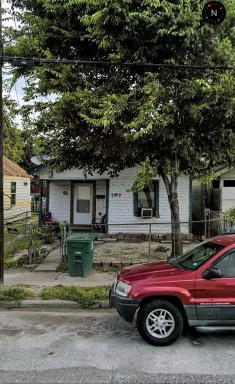 2809 Tuam Street, Houston, TX 77004