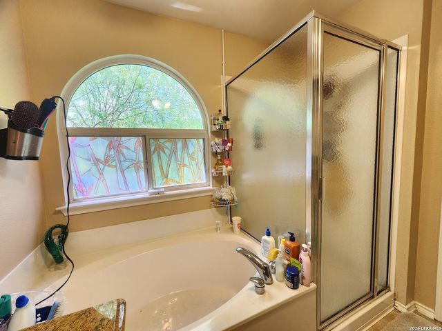 8743 Tioga, Helotes, TX 78023