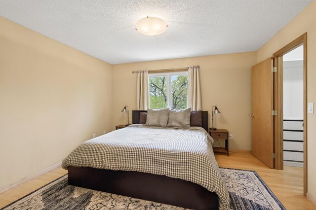 12058 Quay Street NW, Coon Rapids, MN 55433