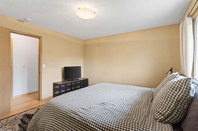 12058 Quay Street NW, Coon Rapids, MN 55433