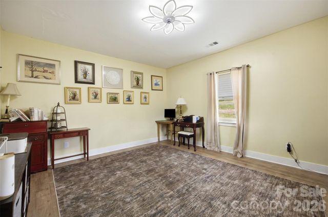 112 Pine Street, Shelby, NC 28152