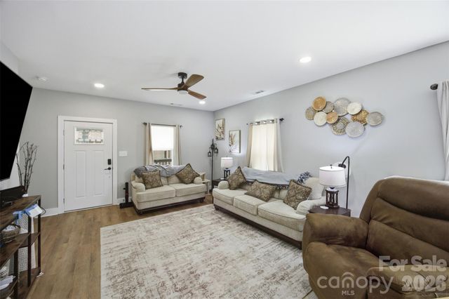 112 Pine Street, Shelby, NC 28152