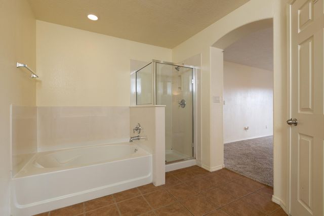 6520 Avenida Seville NW, Albuquerque, NM 87114