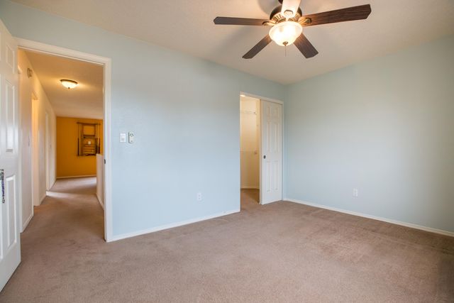 6520 Avenida Seville NW, Albuquerque, NM 87114