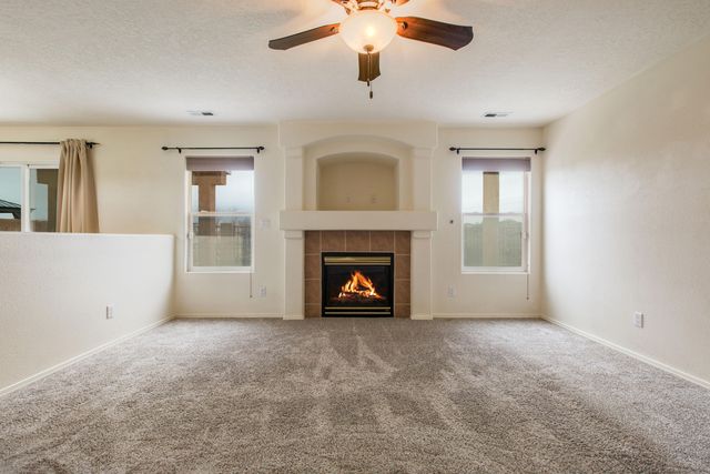 6520 Avenida Seville NW, Albuquerque, NM 87114