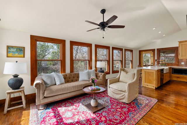 107 High Street, Comfort, TX 78013