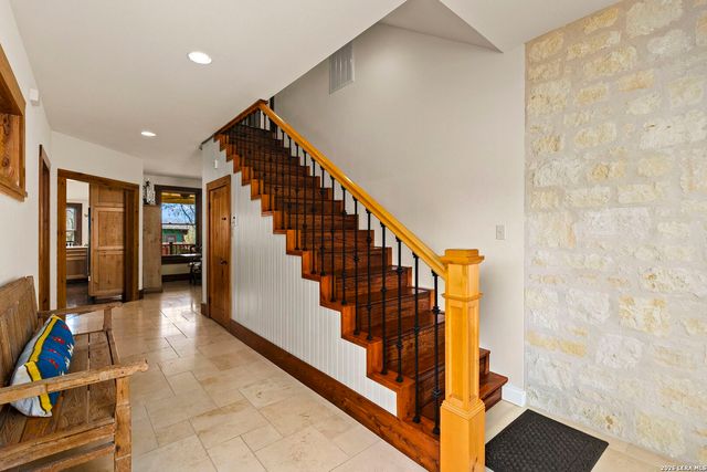 107 High Street, Comfort, TX 78013