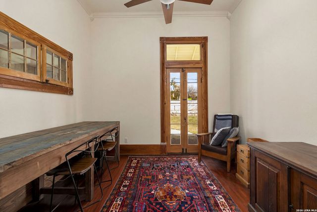 107 High Street, Comfort, TX 78013