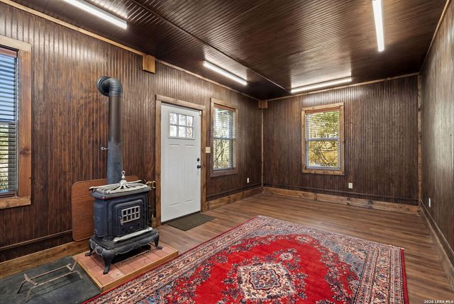 107 High Street, Comfort, TX 78013