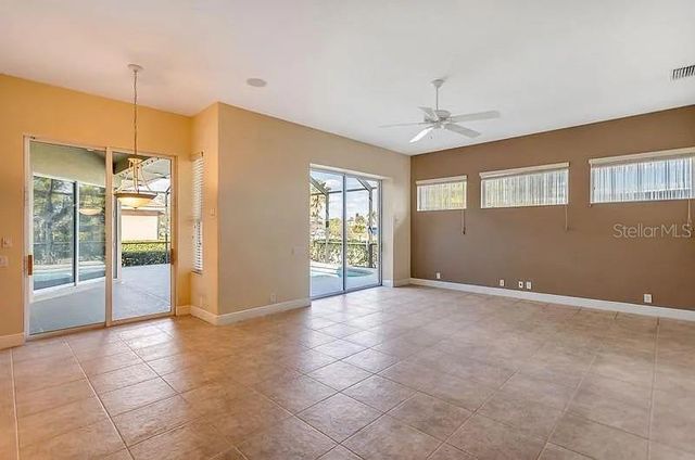 1704 AMBERWYND CIRCLE W, Palmetto, FL 34221