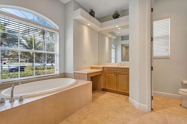 1704 AMBERWYND CIRCLE W, Palmetto, FL 34221