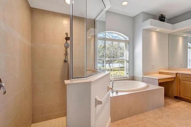 1704 AMBERWYND CIRCLE W, Palmetto, FL 34221