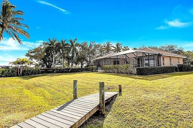 1704 AMBERWYND CIRCLE W, Palmetto, FL 34221