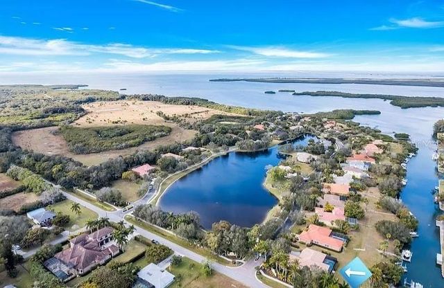 1704 AMBERWYND CIRCLE W, Palmetto, FL 34221