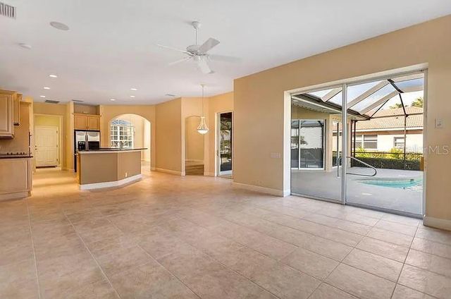 1704 AMBERWYND CIRCLE W, Palmetto, FL 34221