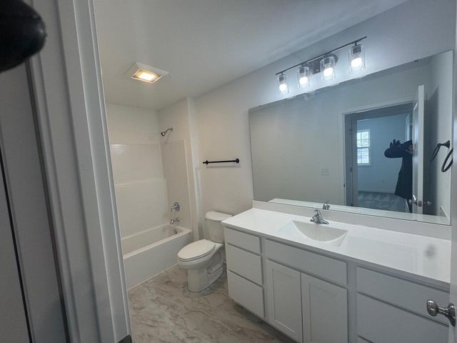 1125 Red Hawk Drive, Milton, WI 53563