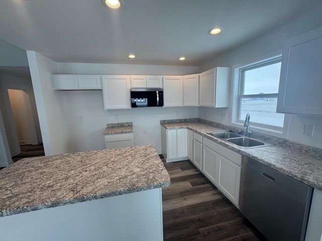 1125 Red Hawk Drive, Milton, WI 53563