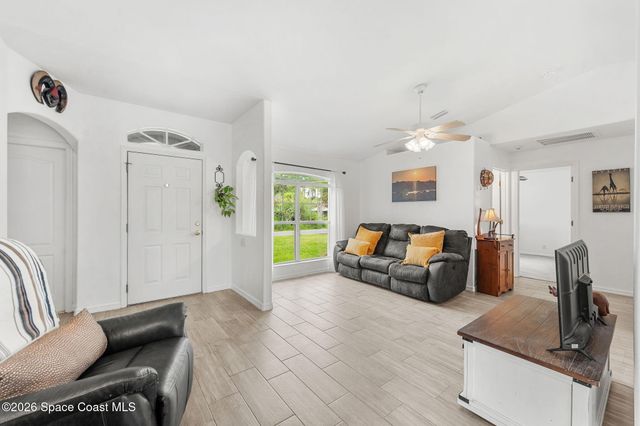1197 Palo Alto Street SE, Palm Bay, FL 32909