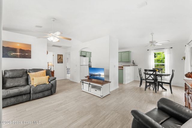 1197 Palo Alto Street SE, Palm Bay, FL 32909