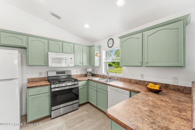 1197 Palo Alto Street SE, Palm Bay, FL 32909
