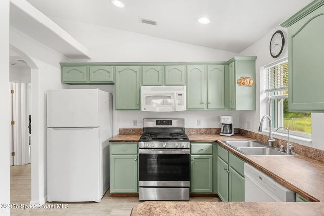 1197 Palo Alto Street SE, Palm Bay, FL 32909