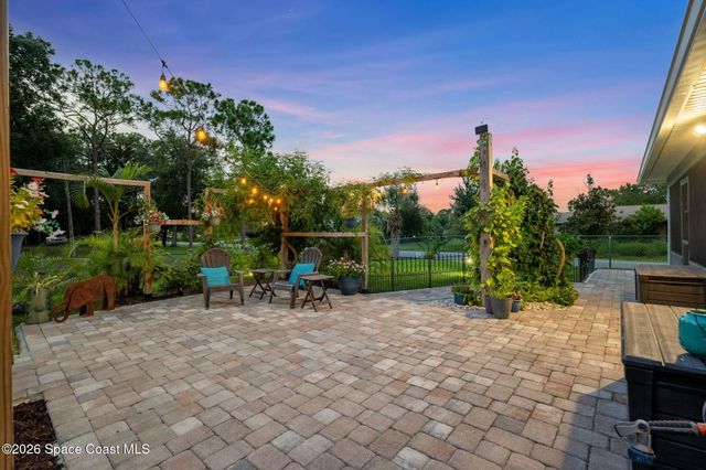 1197 Palo Alto Street SE, Palm Bay, FL 32909