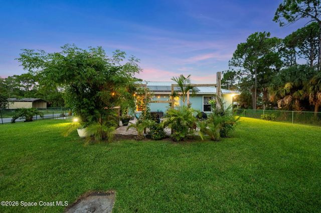 1197 Palo Alto Street SE, Palm Bay, FL 32909