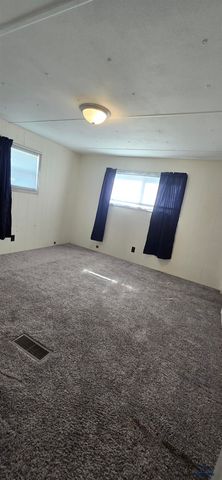 216 W BOX ELDER RD, Box Elder, SD 57719