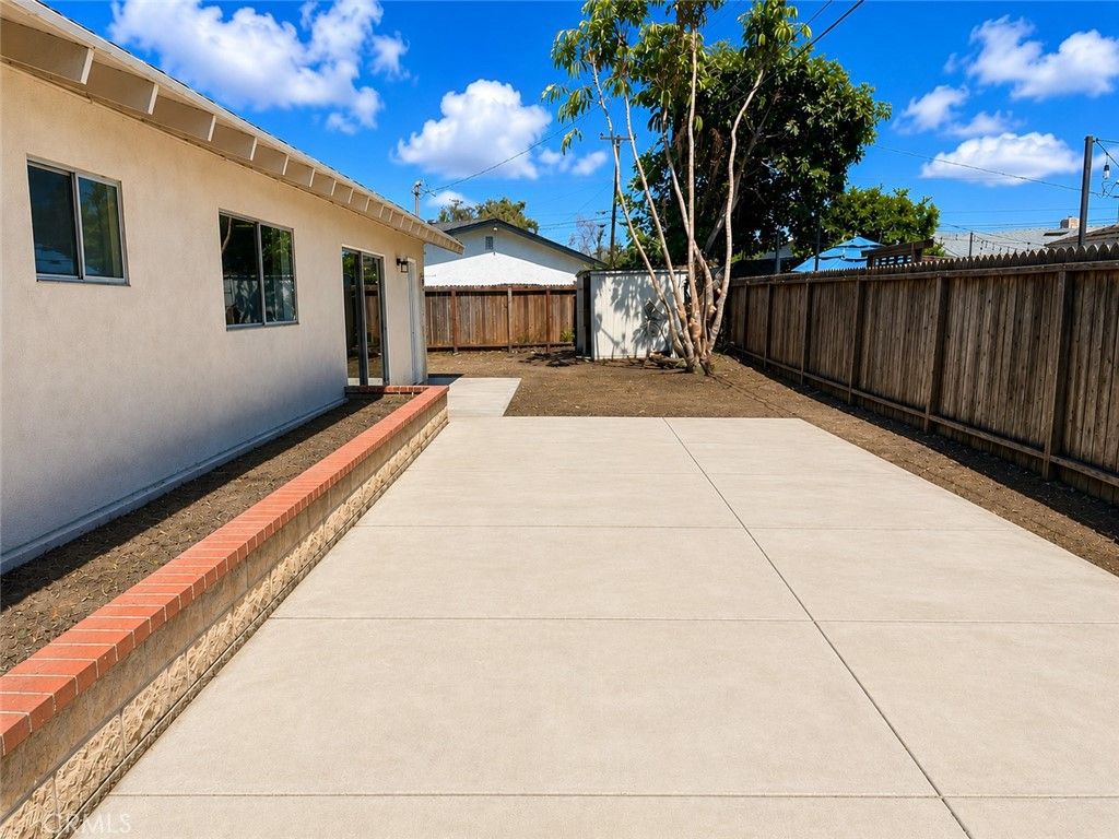 Image 15 of property listing at 6942 Verlene, Huntington Beach, CA 92647