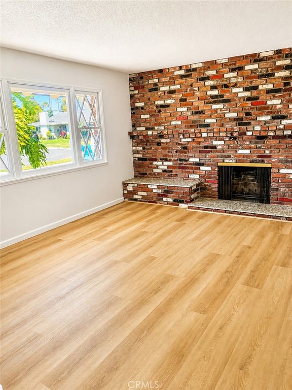 Image 3 of property listing at 6942 Verlene, Huntington Beach, CA 92647