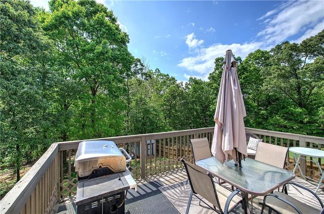 5541 Mulberry Preserve Drive, Flowery Branch, GA 30542