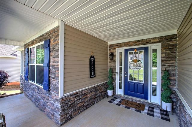 5541 Mulberry Preserve Drive, Flowery Branch, GA 30542