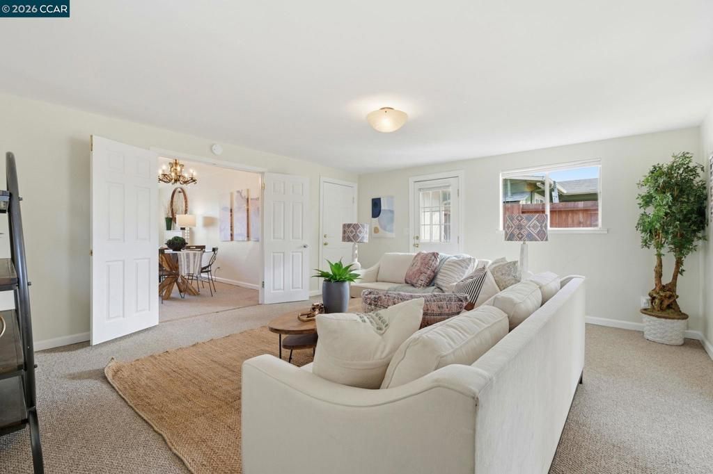 Image 11 of property listing at 2831 Richard Ave, Concord, CA 94520