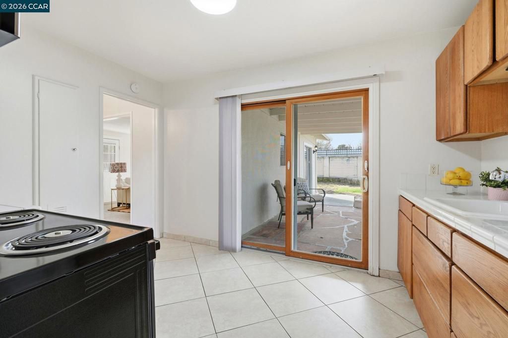 Image 18 of property listing at 2831 Richard Ave, Concord, CA 94520