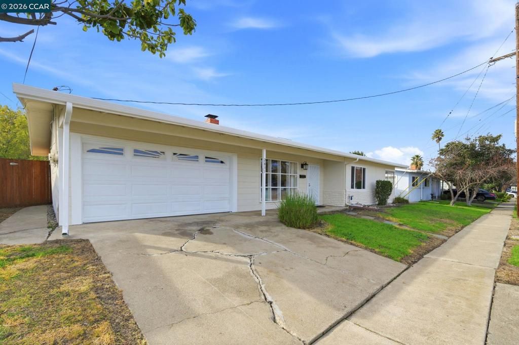 Image 2 of property listing at 2831 Richard Ave, Concord, CA 94520